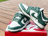 Nike dunk low