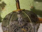 Vintažinis šviestuvo gaubtas su rožių ornamentais - nuotraukos Nr. 2