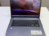 Asus Vivobook F510u i3 7th - 8 RAM - 256 m2 SSD