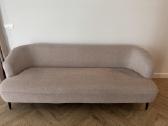 Trivietė sofa ir du foteliai