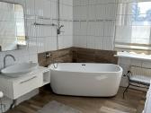 Parduodamas erdvus gyvenamasis namas su jacuzzi - nuotraukos Nr. 5