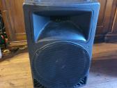 Pa550 phonic aktyvi kolonele