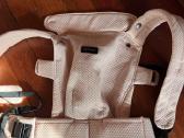 Nauja ergonomiška momcozy nešioklė