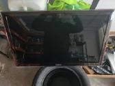 Televizorius Samsung Ue32d5500 su defektu