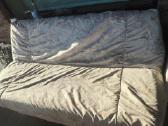 Sofa su patalines deze