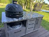Kamado stalas iš degintos medienos, Kamado griliai