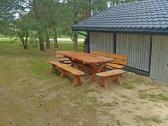 Masyvūs, sunkūs lauko baldai