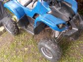 110 cc Keturratis dalimis.