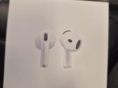 Apple airpods 4