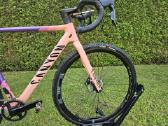 Canyon Inflite CF SL Sram Rival AXS