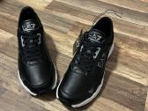 Emporio Armani kėdai