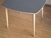 Ikea Omtanksam stalas 95x95