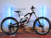 YT Tues Ltd Edition su garantija