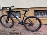 Puikaus stovio kalnų dviratis Specialized
