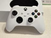 Xbox Series S 512gb pilnas komplektas + stovas - nuotraukos Nr. 2