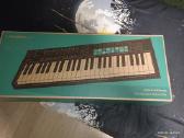 Novation Launchkey 49 Mk4 – kaip naujas.