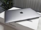 MacBook Pro 13 2020 i5 8gb/256gb Space Gray su dėž