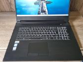Clevo I7 512 Darbui 17,3 Fullhd