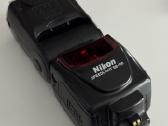 Nikon Speedlight SB-700 blykstė