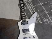 Elektrinė gitara Explorer