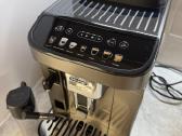 Parduodu kavos aparatą Delonghi Magnifica EVO - nuotraukos Nr. 2