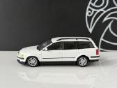 Volkswagen Passat Variant 1:43 - nuotraukos Nr. 2