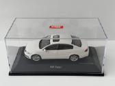 Volkswagen Passat B7 1:43 - nuotraukos Nr. 5
