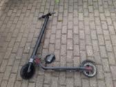 Ninebot Kickscooter Es1 su įkrovikliu dalims