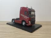 Parduodu Volvo Fh vilkiko modeliuką 1/43