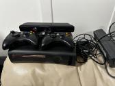 Xbox 360+kinect+100 žaidimų+2pulteliai