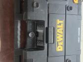 Radija Dewalt Dwst1-qw