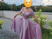 Įspūdinga alyvinė suknelė