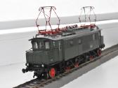 Piko elektrinis lokomotyvas Br 104 - nuotraukos Nr. 2