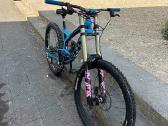 Parduodamas YT Industries downhill dviratis