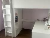 Ikea dviaukštė lova su spintele ir rašomu stalu - nuotraukos Nr. 2