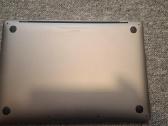 MacBook pro A1708