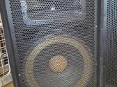 Parduodama garso sistema: 2 Jbl Soundfactor Sf15,