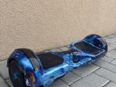 Galaxy spalvos riedis su bluetooth