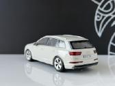 Audi Q7 1:43 - nuotraukos Nr. 3