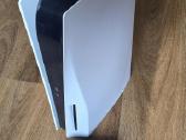 Playstation 5 disc su defektu