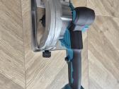 Kreizas for makita bateries