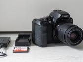 Canon d30 fotoaparatas