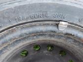 Ratlankiai su padangom 195/60r14 Falken 5€