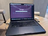 MacBook Air M2 (2022) – 13.6" / 8gb / 256gb