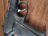 Savigynos pistoletas Cz75 - nuotraukos Nr. 2