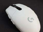 Logitech g305 su glass skates