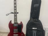 Tokai Sg-43-ch elektrinė gitara su dėklu ir stovu