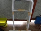 Tualeto rėmas - turėklas su rankenomis, iki 150 kg - nuotraukos Nr. 2
