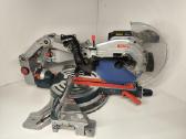 Bosch Gcm 18v-305 Gdc akumuliatorinės skersinio pj