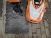 Robotas žaliapiovė Stihl